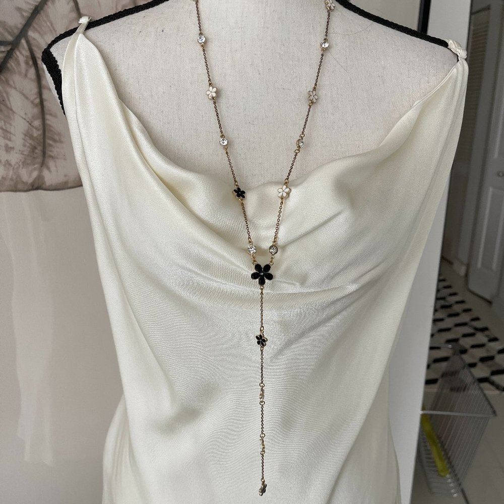 Clovers & Crystals Black/White Lariat Necklace